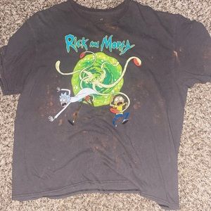 rick and morty large t-shirt
